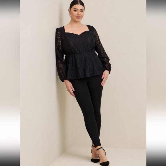 NWT Torrid 4X Black Lace Puff Sleeve Sweetheart Neck Peplum Blouse-Sz 4X NWT - Picture 3 of 6